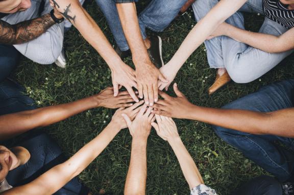 Teambuilding hands